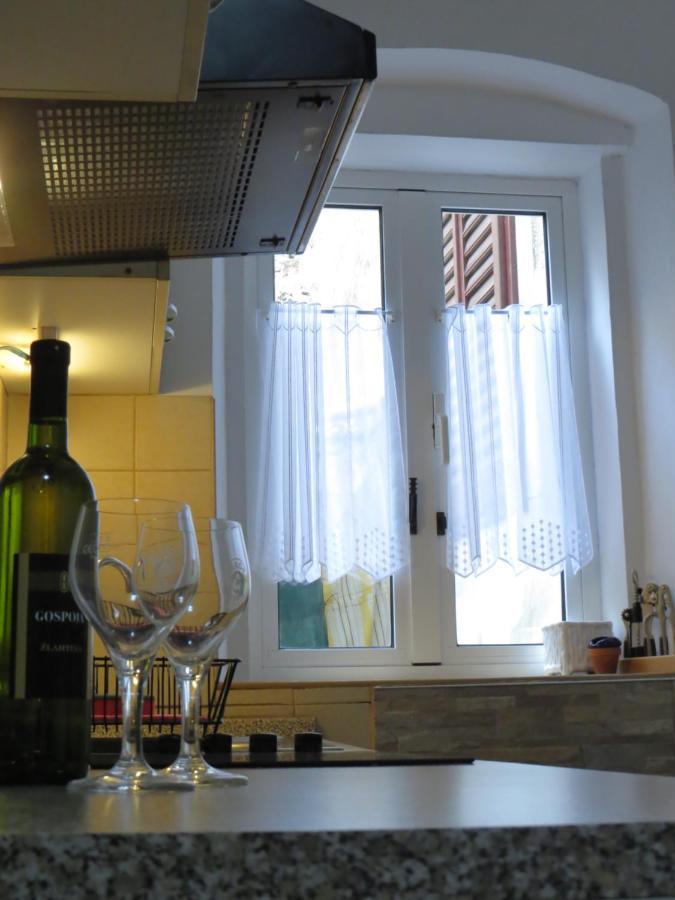 Charming Marine Style Apartment Cres Bagian luar foto