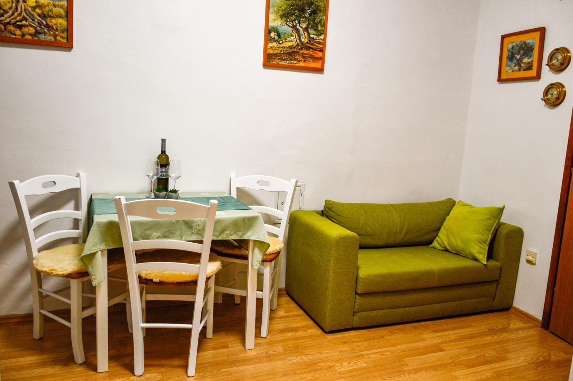 Charming Marine Style Apartment Cres Bagian luar foto